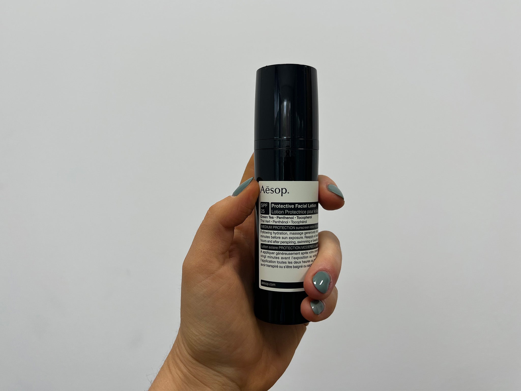 Aēsop protective facial lotion SPF25